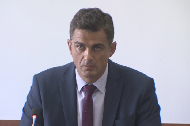 Председателят на КЕВР Станислав Тодоров обяви че комисията спира работа